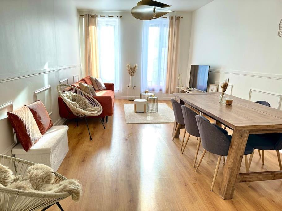 Appartement Avec Magnifique Vue Sur La Saone Et Son Balcon Chalon-sur-Saone Luaran gambar