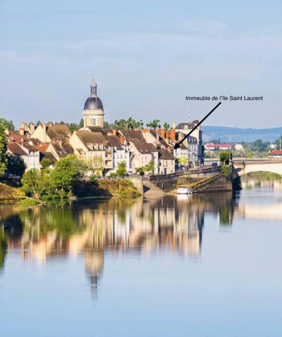 Appartement Avec Magnifique Vue Sur La Saone Et Son Balcon Chalon-sur-Saone Luaran gambar