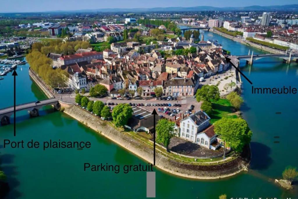 Appartement Avec Magnifique Vue Sur La Saone Et Son Balcon Chalon-sur-Saone Luaran gambar